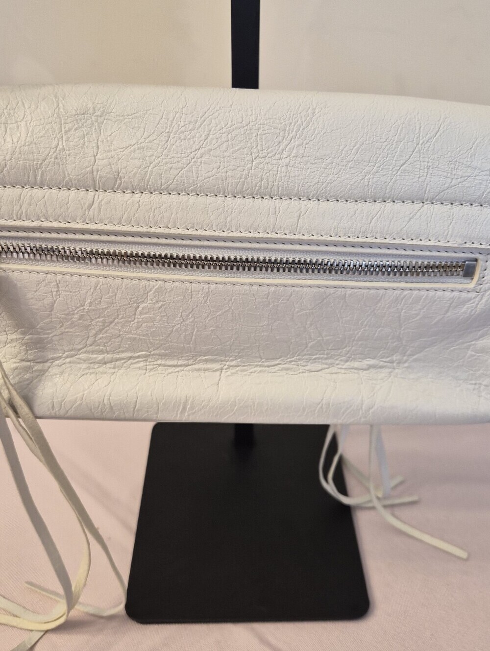 Balenciaga Le Cagole Shoulder Bag – Optic White - Picture 6 of 13